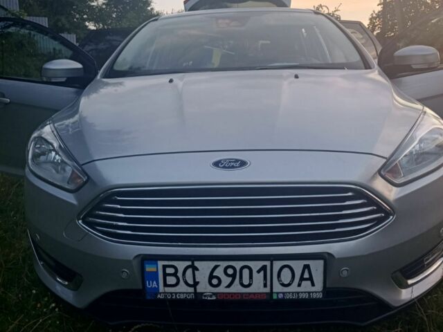Серый Форд Фокус, объемом двигателя 1.5 л и пробегом 240 тыс. км за 8500 $, фото 1 на Automoto.ua