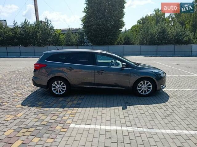 Серый Форд Фокус, объемом двигателя 2 л и пробегом 198 тыс. км за 9300 $, фото 5 на Automoto.ua