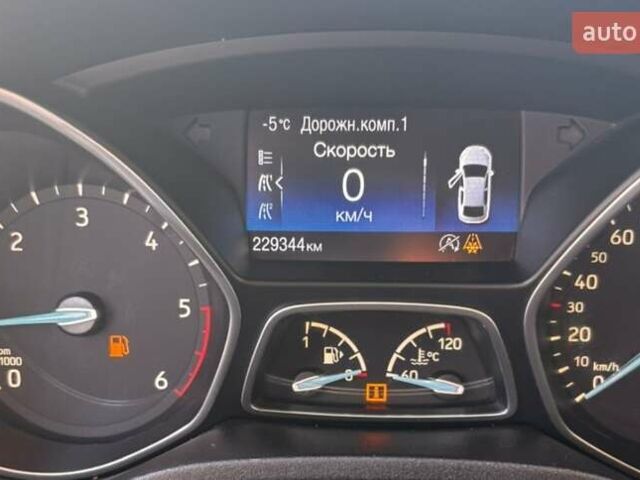 Сірий Форд Фокус, об'ємом двигуна 1.5 л та пробігом 229 тис. км за 8999 $, фото 6 на Automoto.ua