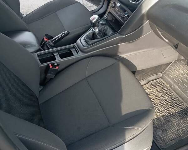 Сірий Форд Фокус, об'ємом двигуна 1.6 л та пробігом 224 тис. км за 8500 $, фото 16 на Automoto.ua