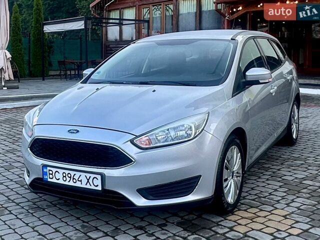 Сірий Форд Фокус, об'ємом двигуна 1.5 л та пробігом 265 тис. км за 8999 $, фото 5 на Automoto.ua