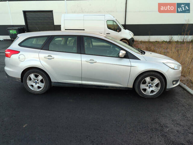 Сірий Форд Фокус, об'ємом двигуна 1.5 л та пробігом 231 тис. км за 8500 $, фото 5 на Automoto.ua
