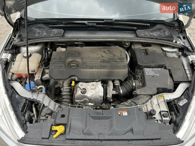 Серый Форд Фокус, объемом двигателя 1.5 л и пробегом 218 тыс. км за 9150 $, фото 17 на Automoto.ua