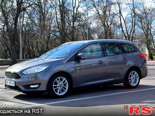 Серый Форд Фокус, объемом двигателя 1 л и пробегом 110 тыс. км за 9500 $, фото 2 на Automoto.ua