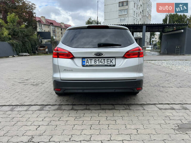 Серый Форд Фокус, объемом двигателя 1.5 л и пробегом 218 тыс. км за 9150 $, фото 5 на Automoto.ua