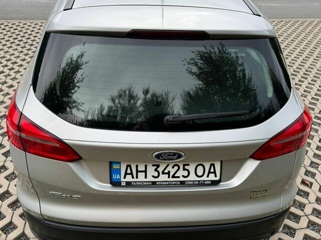 Сірий Форд Фокус, об'ємом двигуна 1 л та пробігом 135 тис. км за 8000 $, фото 3 на Automoto.ua