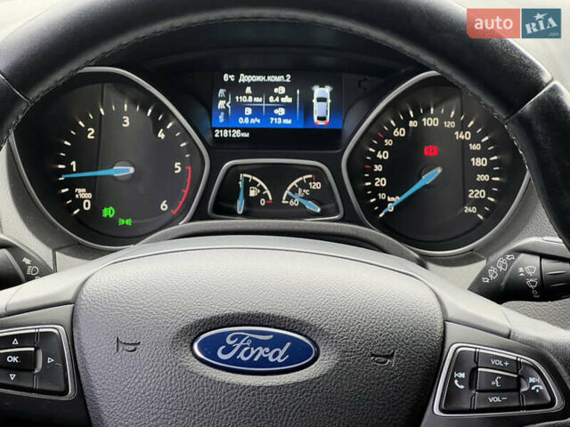 Серый Форд Фокус, объемом двигателя 1.5 л и пробегом 218 тыс. км за 9150 $, фото 14 на Automoto.ua