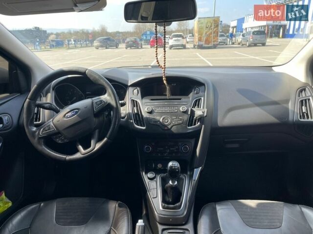 Серый Форд Фокус, объемом двигателя 2 л и пробегом 251 тыс. км за 9500 $, фото 7 на Automoto.ua