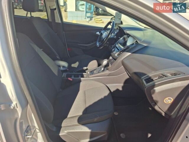 Серый Форд Фокус, объемом двигателя 1.5 л и пробегом 236 тыс. км за 9850 $, фото 20 на Automoto.ua