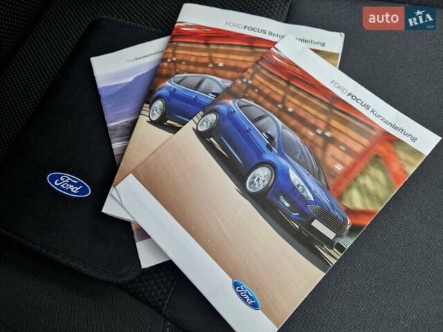 Серый Форд Фокус, объемом двигателя 1.5 л и пробегом 187 тыс. км за 9900 $, фото 20 на Automoto.ua