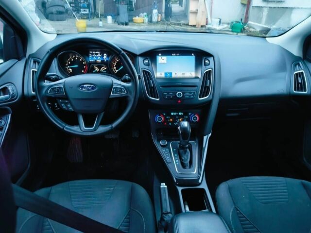 Серый Форд Фокус, объемом двигателя 1.5 л и пробегом 189 тыс. км за 11000 $, фото 8 на Automoto.ua