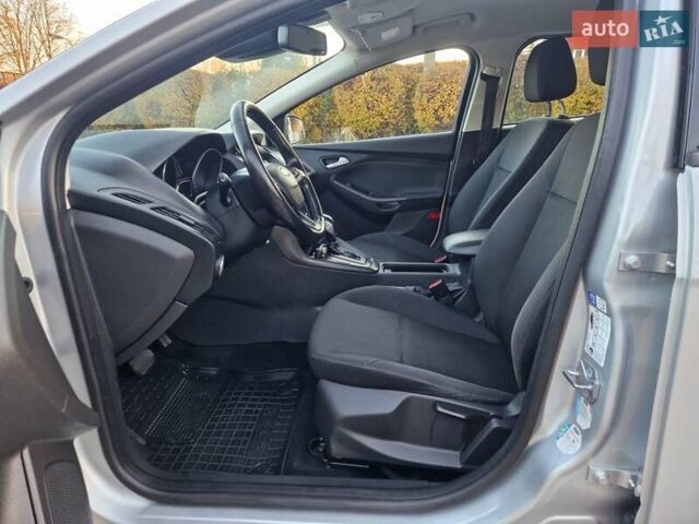 Серый Форд Фокус, объемом двигателя 1.5 л и пробегом 187 тыс. км за 9800 $, фото 27 на Automoto.ua