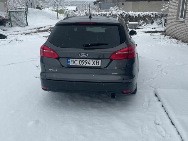 Серый Форд Фокус, объемом двигателя 1.5 л и пробегом 189 тыс. км за 11000 $, фото 7 на Automoto.ua