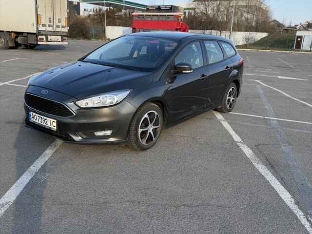 Серый Форд Фокус, объемом двигателя 1.5 л и пробегом 222 тыс. км за 8500 $, фото 9 на Automoto.ua