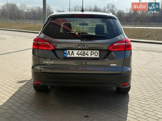 Сірий Форд Фокус, об'ємом двигуна 1 л та пробігом 130 тис. км за 9900 $, фото 9 на Automoto.ua