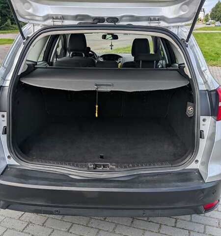 Серый Форд Фокус, объемом двигателя 1.5 л и пробегом 303 тыс. км за 9200 $, фото 11 на Automoto.ua