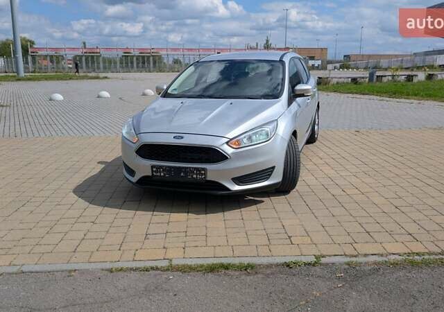 Серый Форд Фокус, объемом двигателя 1.5 л и пробегом 303 тыс. км за 9200 $, фото 34 на Automoto.ua