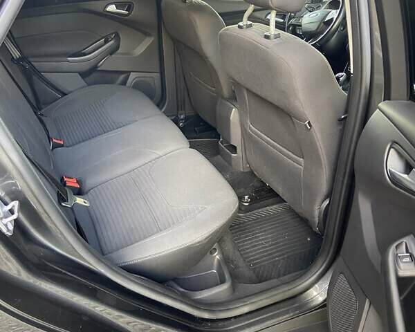 Серый Форд Фокус, объемом двигателя 2 л и пробегом 283 тыс. км за 9550 $, фото 18 на Automoto.ua