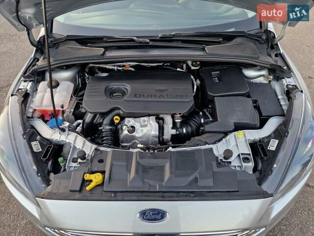 Серый Форд Фокус, объемом двигателя 1.5 л и пробегом 187 тыс. км за 9900 $, фото 42 на Automoto.ua