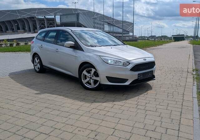 Серый Форд Фокус, объемом двигателя 1.5 л и пробегом 303 тыс. км за 9200 $, фото 25 на Automoto.ua