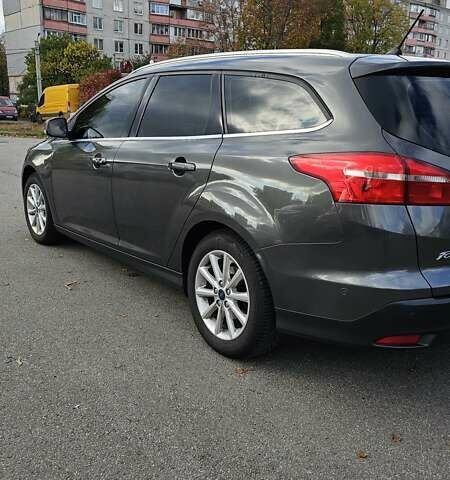 Сірий Форд Фокус, об'ємом двигуна 1.5 л та пробігом 238 тис. км за 10800 $, фото 4 на Automoto.ua