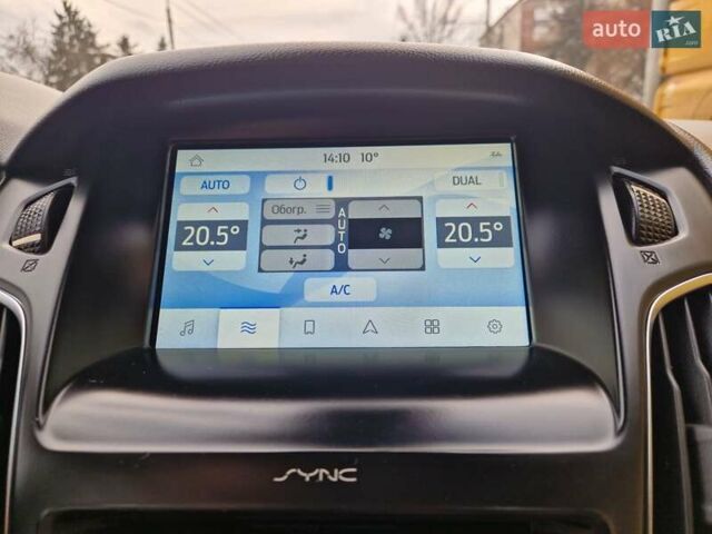 Серый Форд Фокус, объемом двигателя 1.5 л и пробегом 187 тыс. км за 9900 $, фото 39 на Automoto.ua