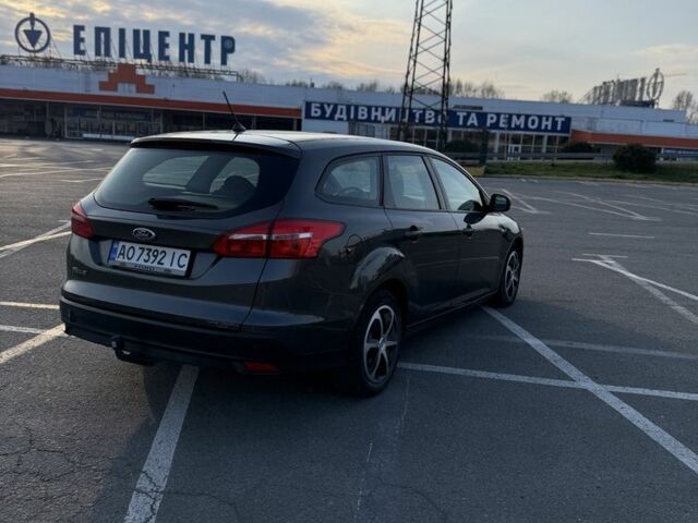 Серый Форд Фокус, объемом двигателя 1.5 л и пробегом 222 тыс. км за 8500 $, фото 10 на Automoto.ua