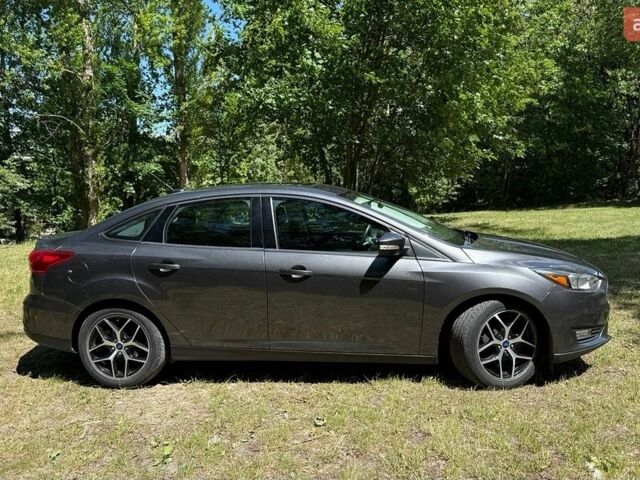 Сірий Форд Фокус, об'ємом двигуна 2 л та пробігом 52 тис. км за 9999 $, фото 3 на Automoto.ua
