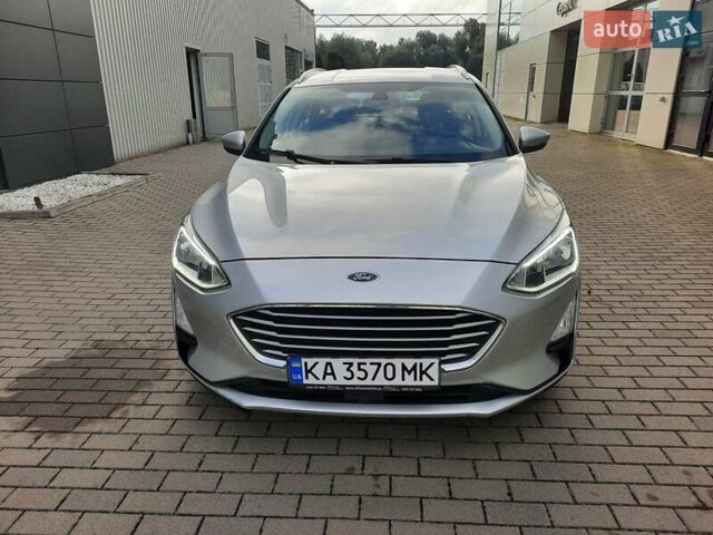 Серый Форд Фокус, объемом двигателя 1.5 л и пробегом 176 тыс. км за 13499 $, фото 21 на Automoto.ua