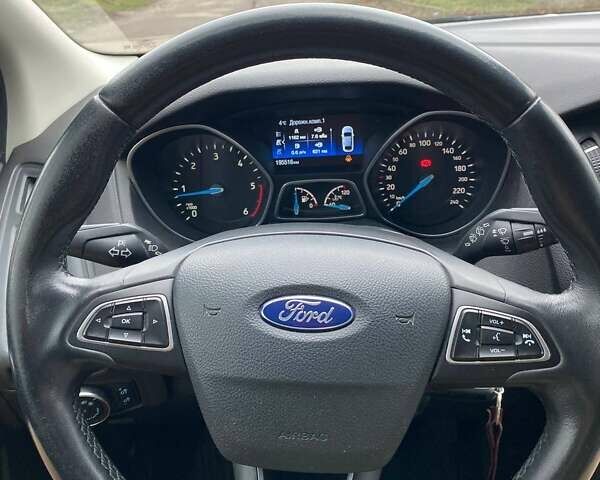 Серый Форд Фокус, объемом двигателя 1.5 л и пробегом 195 тыс. км за 9700 $, фото 45 на Automoto.ua