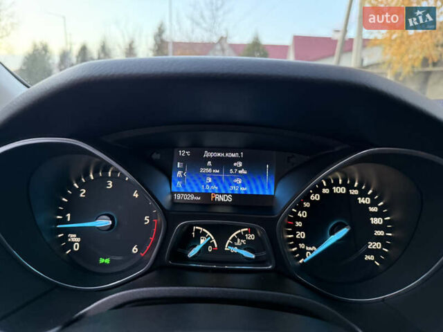 Сірий Форд Фокус, об'ємом двигуна 1.5 л та пробігом 193 тис. км за 10600 $, фото 17 на Automoto.ua