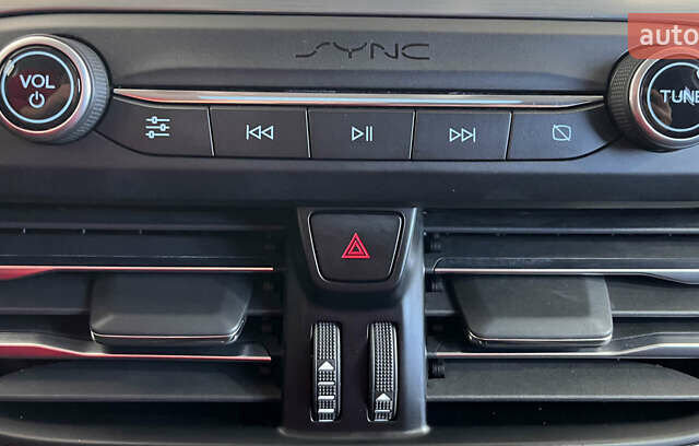 Сірий Форд Фокус, об'ємом двигуна 1.5 л та пробігом 194 тис. км за 14950 $, фото 19 на Automoto.ua