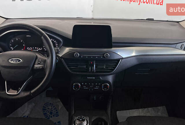 Сірий Форд Фокус, об'ємом двигуна 1.5 л та пробігом 194 тис. км за 14950 $, фото 11 на Automoto.ua