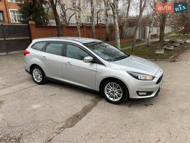 Серый Форд Фокус, объемом двигателя 1.5 л и пробегом 195 тыс. км за 9700 $, фото 14 на Automoto.ua