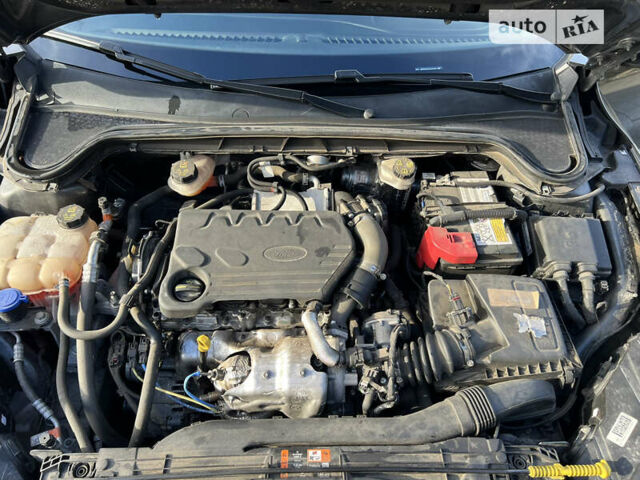 Сірий Форд Фокус, об'ємом двигуна 1.5 л та пробігом 181 тис. км за 13500 $, фото 31 на Automoto.ua