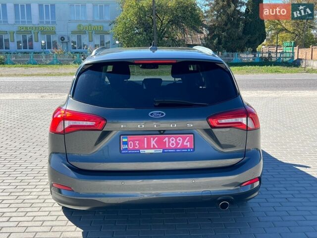 Сірий Форд Фокус, об'ємом двигуна 2 л та пробігом 204 тис. км за 12680 $, фото 3 на Automoto.ua