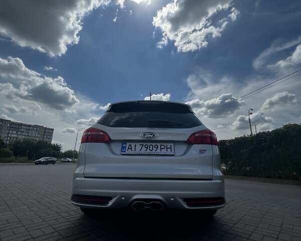 Серый Форд Фокус, объемом двигателя 2 л и пробегом 230 тыс. км за 12300 $, фото 3 на Automoto.ua