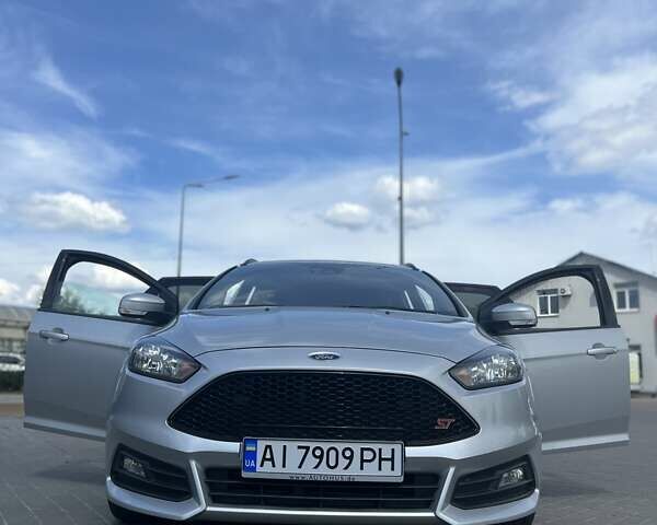 Серый Форд Фокус, объемом двигателя 2 л и пробегом 230 тыс. км за 12300 $, фото 11 на Automoto.ua