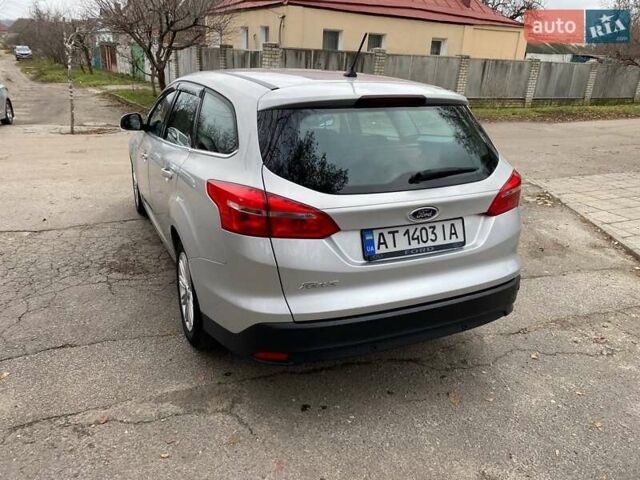 Серый Форд Фокус, объемом двигателя 1.5 л и пробегом 195 тыс. км за 9700 $, фото 12 на Automoto.ua