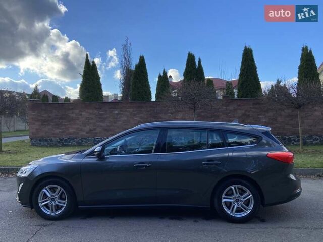 Серый Форд Фокус, объемом двигателя 1.5 л и пробегом 193 тыс. км за 12700 $, фото 7 на Automoto.ua