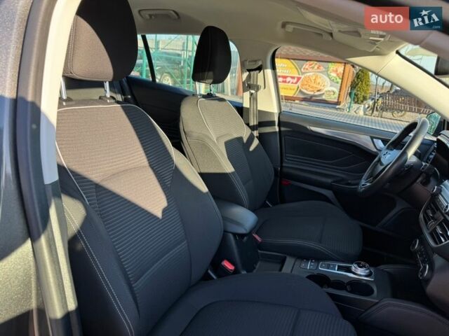 Серый Форд Фокус, объемом двигателя 2 л и пробегом 205 тыс. км за 13907 $, фото 48 на Automoto.ua