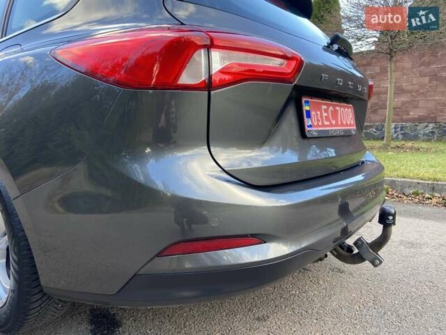 Серый Форд Фокус, объемом двигателя 1.5 л и пробегом 193 тыс. км за 12700 $, фото 17 на Automoto.ua