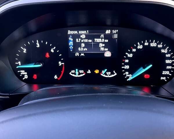 Серый Форд Фокус, объемом двигателя 1.5 л и пробегом 190 тыс. км за 13200 $, фото 12 на Automoto.ua