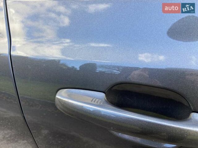 Серый Форд Фокус, объемом двигателя 1.5 л и пробегом 193 тыс. км за 12700 $, фото 13 на Automoto.ua