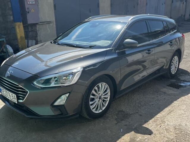 Серый Форд Фокус, объемом двигателя 2 л и пробегом 207 тыс. км за 15000 $, фото 3 на Automoto.ua