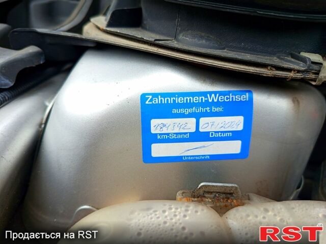 Серый Форд Фокус, объемом двигателя 1.5 л и пробегом 214 тыс. км за 13600 $, фото 7 на Automoto.ua