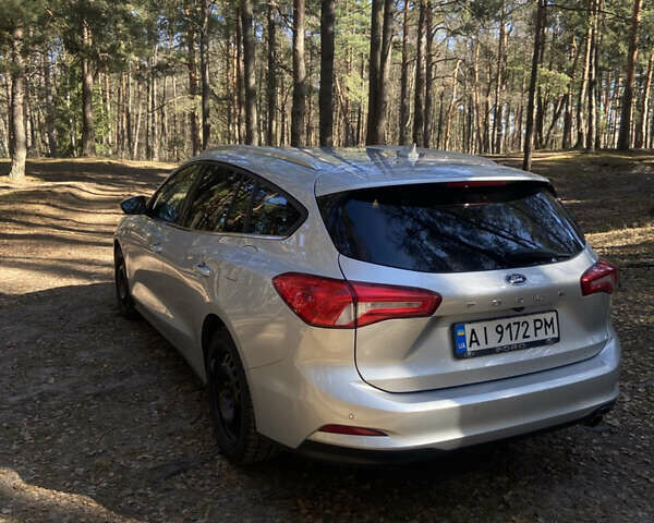 Серый Форд Фокус, объемом двигателя 1.5 л и пробегом 206 тыс. км за 12500 $, фото 8 на Automoto.ua