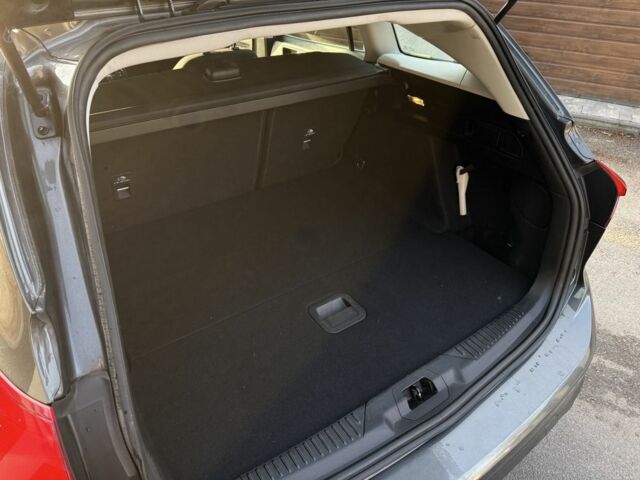 Серый Форд Фокус, объемом двигателя 1.5 л и пробегом 110 тыс. км за 14300 $, фото 8 на Automoto.ua