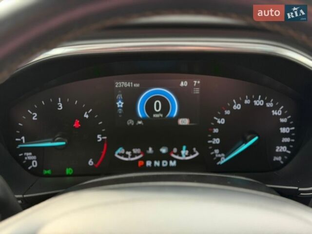 Сірий Форд Фокус, об'ємом двигуна 2 л та пробігом 237 тис. км за 16250 $, фото 39 на Automoto.ua