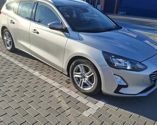 Сірий Форд Фокус, об'ємом двигуна 1.5 л та пробігом 180 тис. км за 13600 $, фото 4 на Automoto.ua